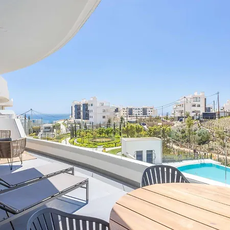 Higueron West Luxury *